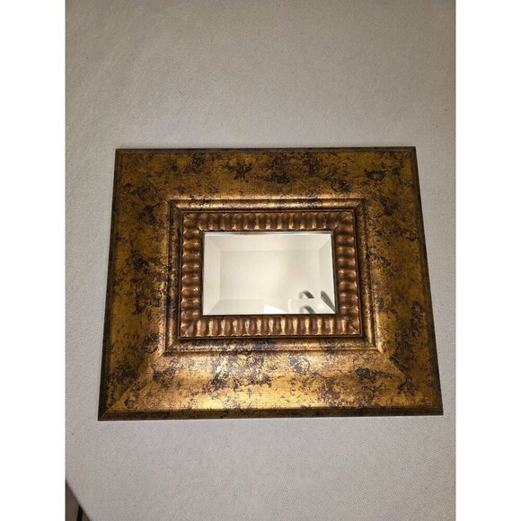 Antique Gold Textured Picture Frame With Ribbed Inner Design & Beveled Glass Ins - Picture 3 of 9